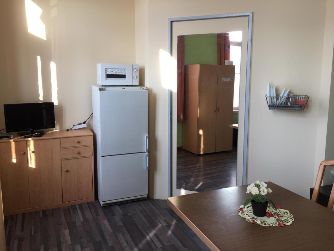 Zimmerfrei-Dresden Mit Bad-Minikuche Self Check In 24-7 外观 照片